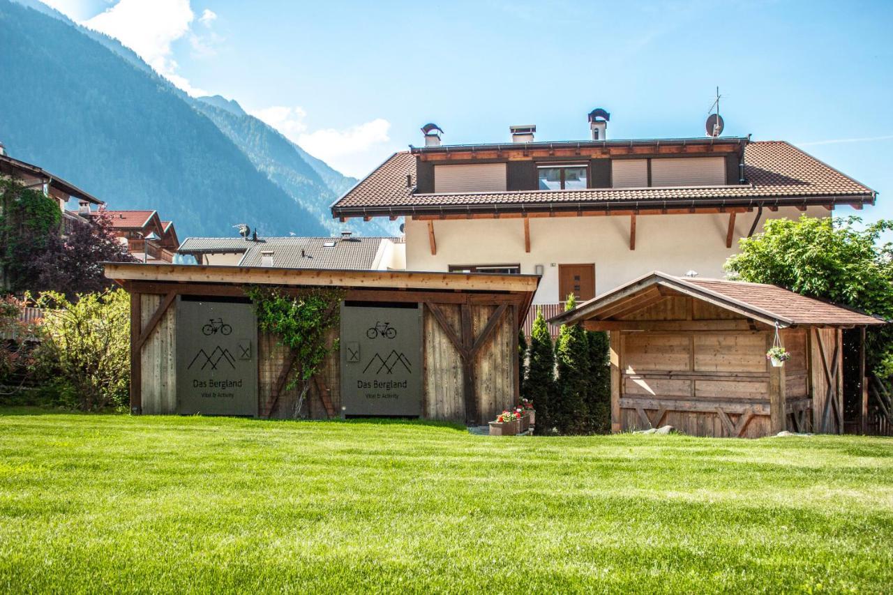 Das Bergland - Vital & Activity San Leonardo in Passiria Bagian luar foto
