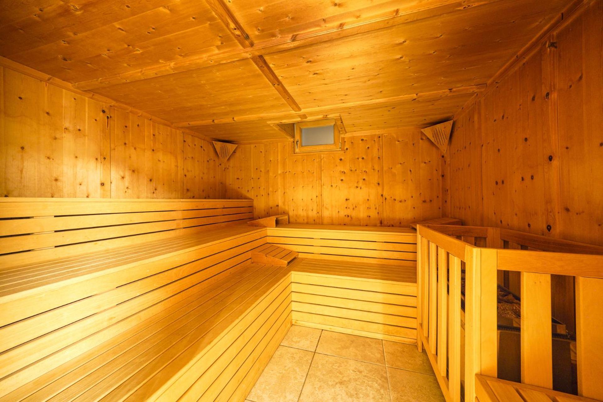 Das Bergland - Vital & Activity San Leonardo in Passiria Bagian luar foto